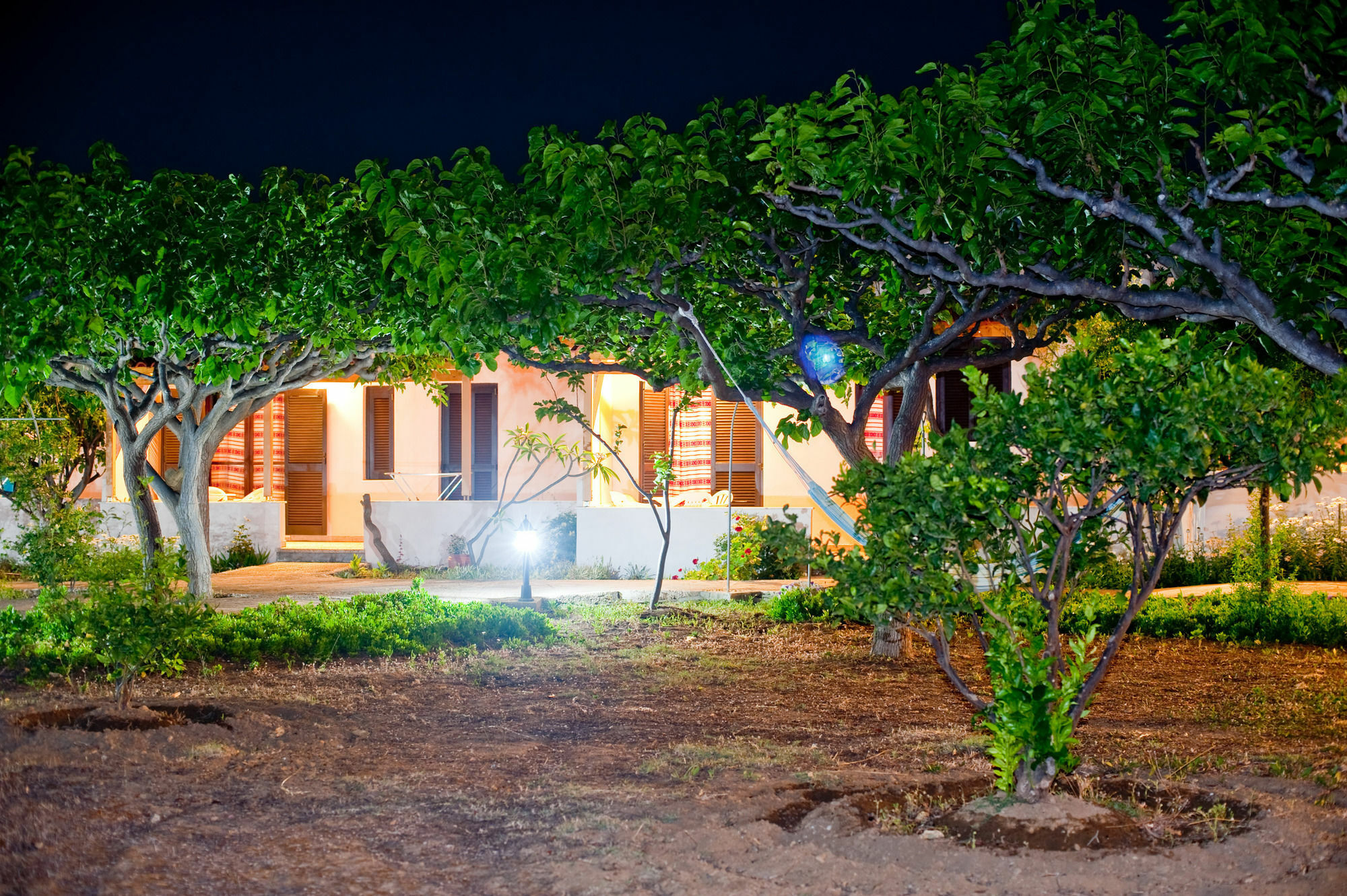 Dolphin Apartments Frangokastello エクステリア 写真
